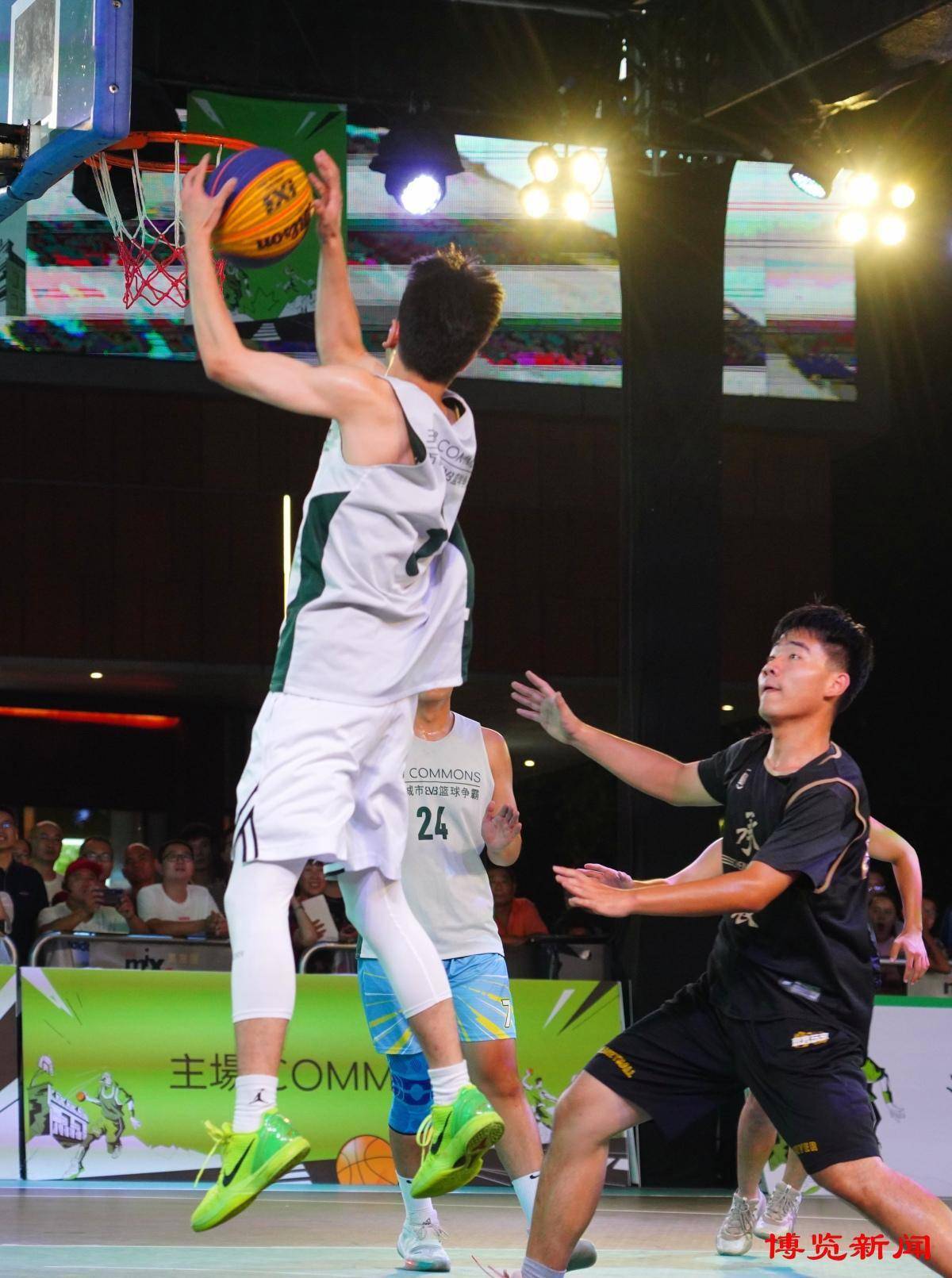 FPX前途光明!,费德勒新星表现优异表现突出赛场气氛高涨 FPX前途光明!,费德勒新星表现优异表现突出赛场气氛高涨